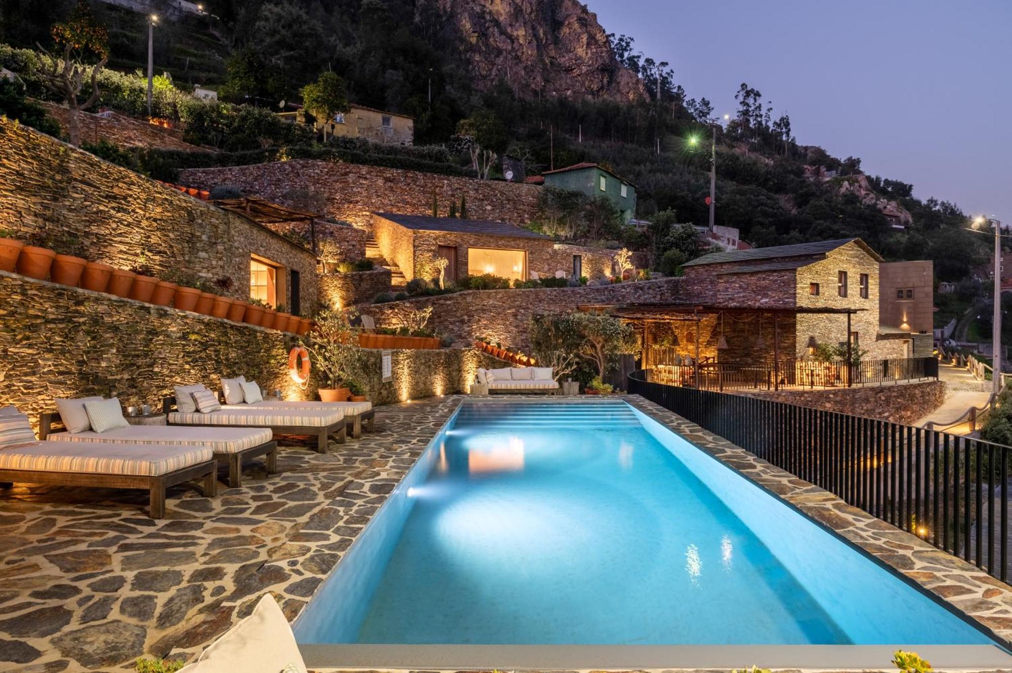Dourwin - Riverside Suites - Adults Only Penafiel Bagian luar foto