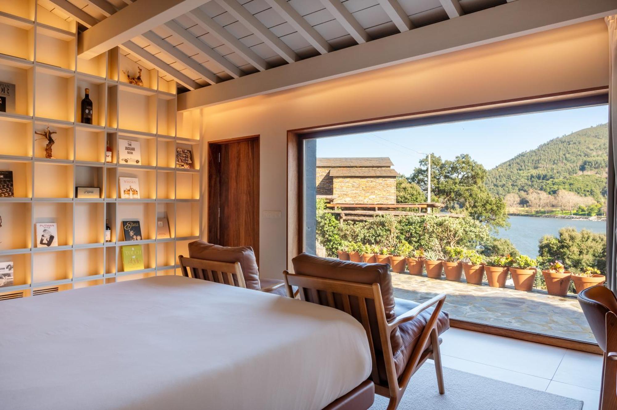 Dourwin - Riverside Suites - Adults Only Penafiel Bagian luar foto